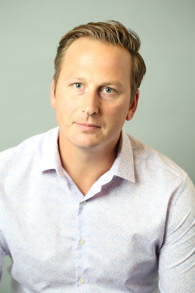 Paweł Lewandowski - Analityk finansowy